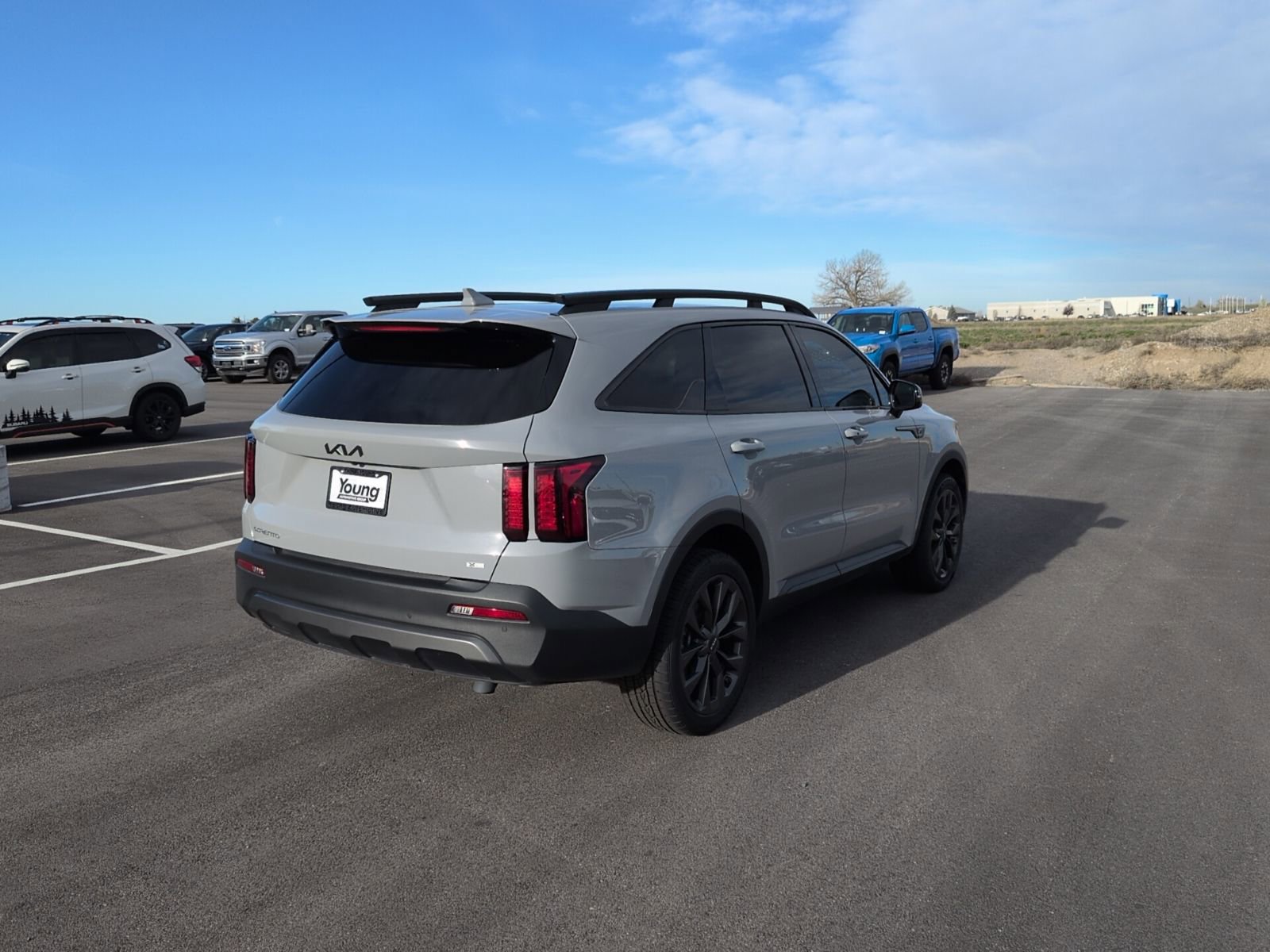 Used 2023 Kia Sorento X-Line EX image 7