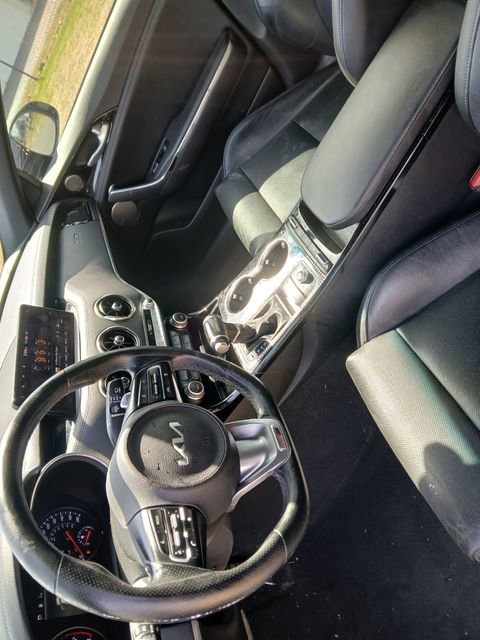 Used 2022 Kia Stinger GT-Line w/ Sun & Sound Package image 32