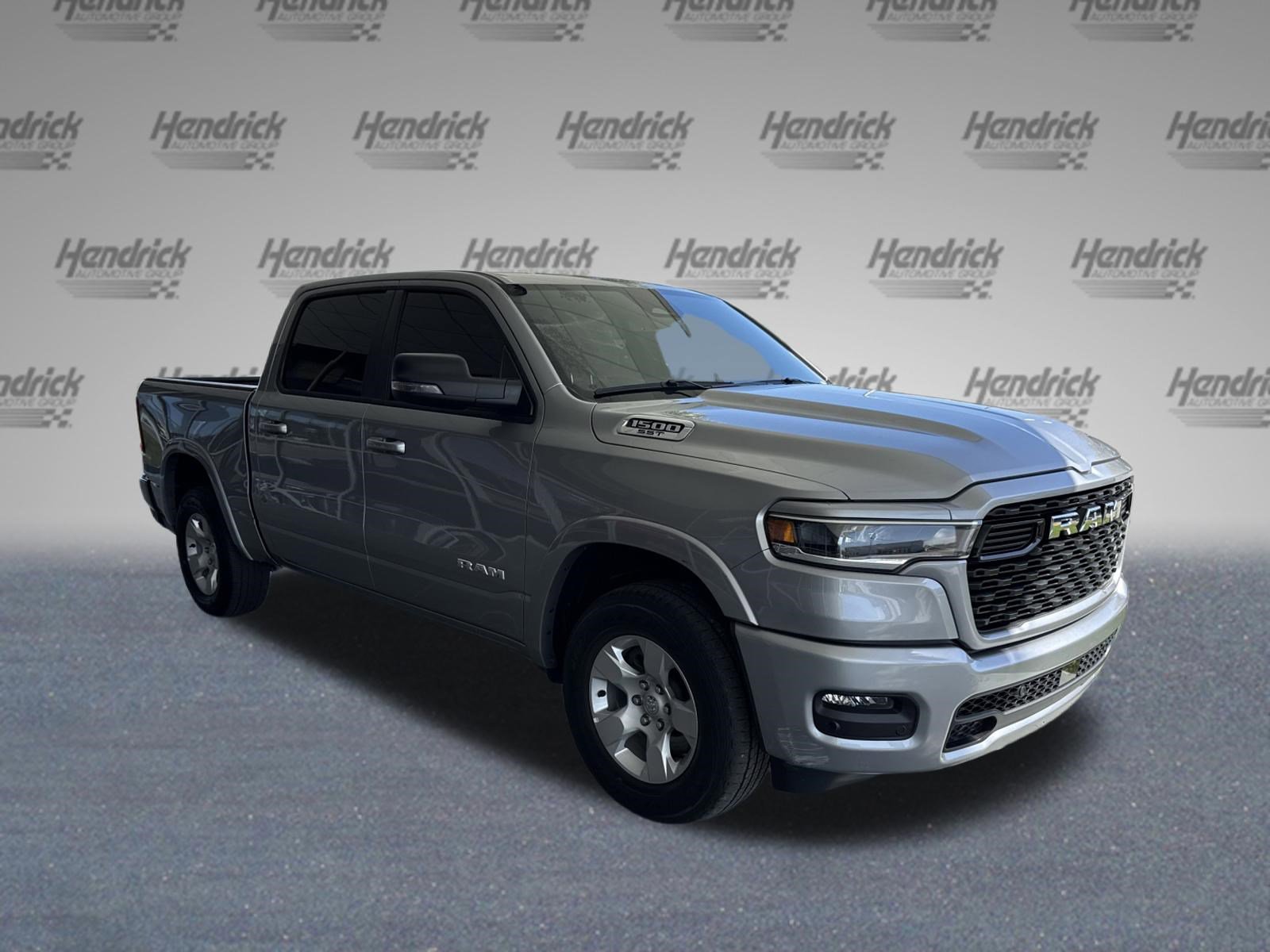 Used 2025 RAM 1500 Big Horn AWD/4WD image 2