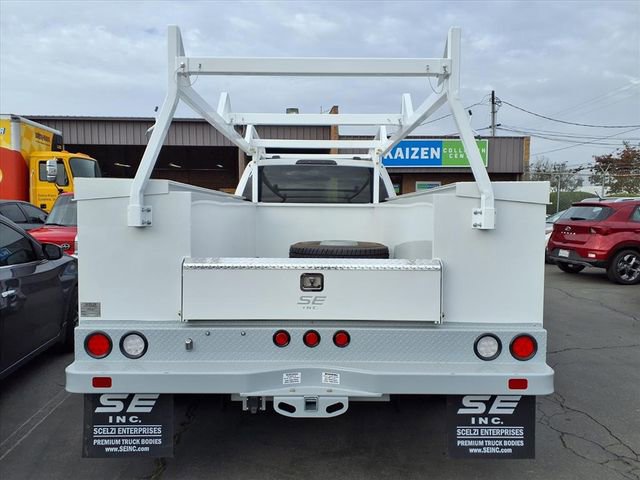 New 2024 Ford F350 XLT image 4