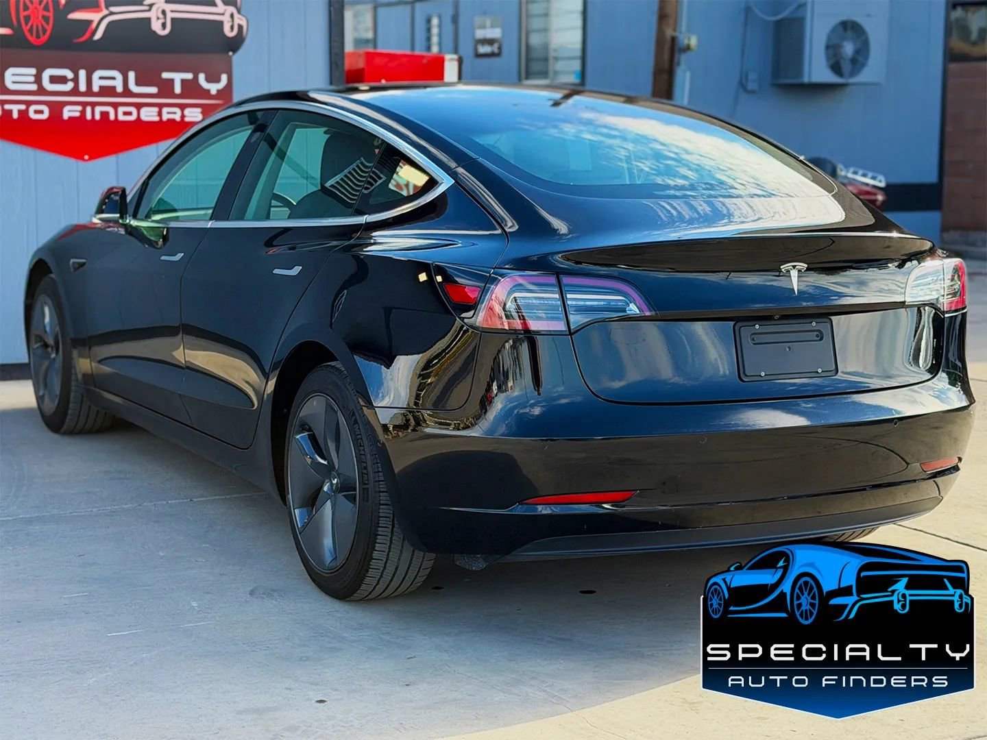 Used 2019 Tesla Model 3 Standard Range Plus image 6