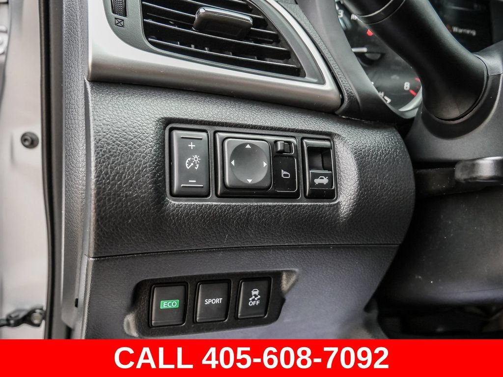 Used 2018 Nissan Sentra S FWD image 27