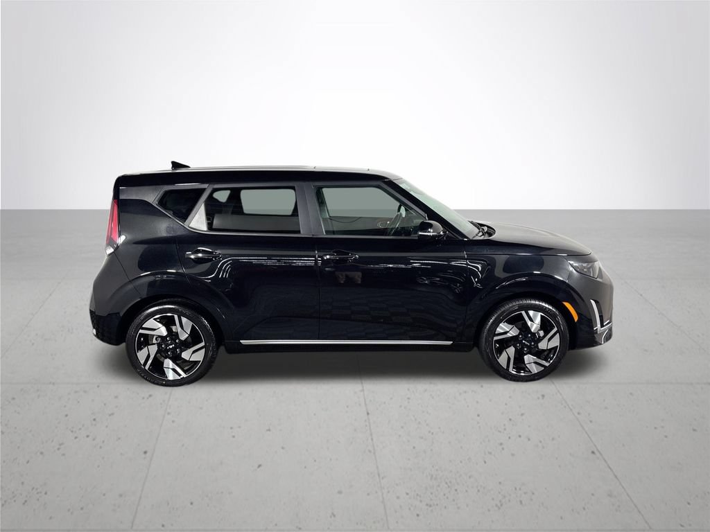 Certified 2023 Kia Soul GT-Line FWD image 6