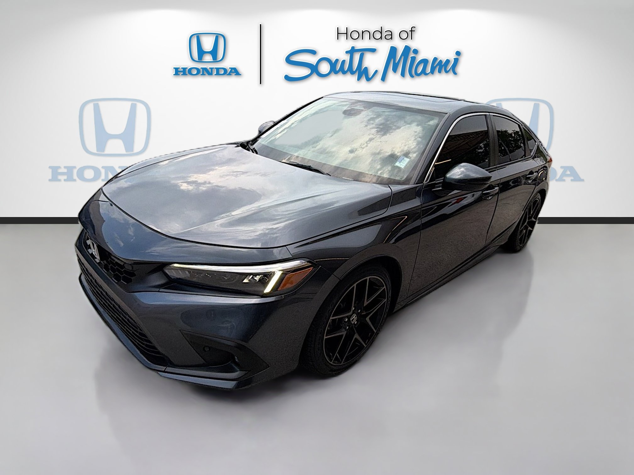 Certified 2024 Honda Civic Sport Touring image 3