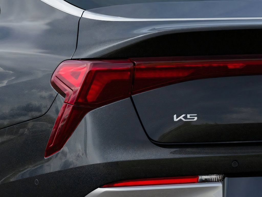 New 2025 Kia K5 EX FWD image 11
