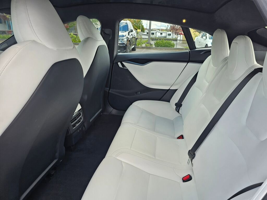 Used 2020 Tesla Model S Long Range image 20