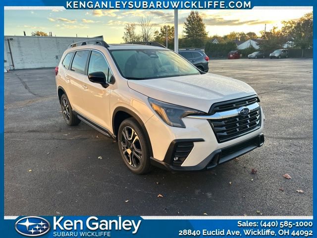 Used 2025 Subaru Ascent Limited image 3