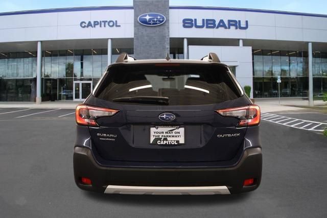 Certified 2025 Subaru Outback Limited AWD/4WD image 4