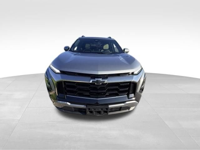 Certified 2025 Chevrolet Equinox ACTIV w/ Safety and Technology Package AWD/4WD image 3