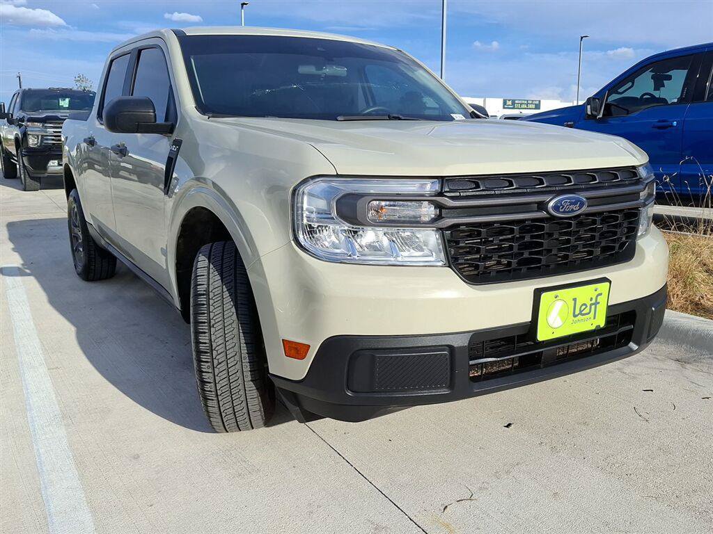 Used 2024 Ford Maverick XLT FWD image 5