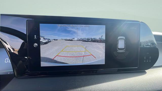 Used 2025 Hyundai Palisade SEL AWD/4WD image 14
