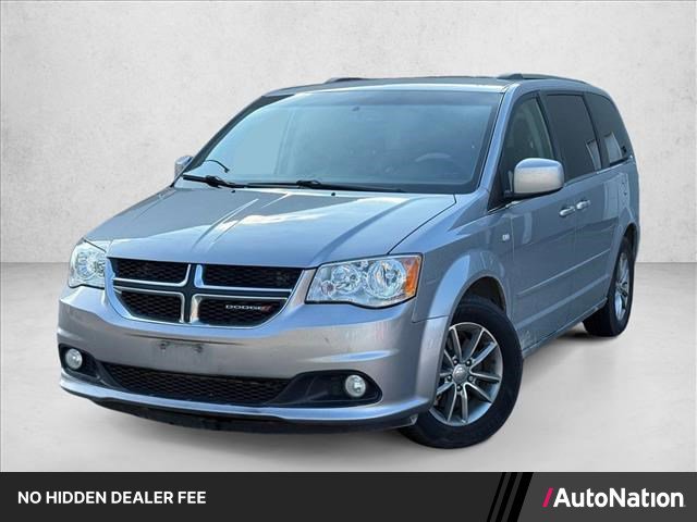 Used 2014 Dodge Grand Caravan SXT FWD image 1