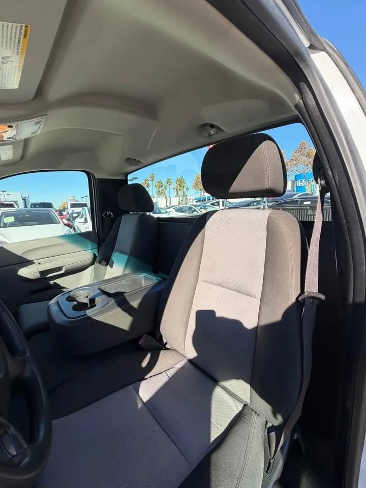 Used 2008 Chevrolet Silverado 1500 W/T RWD image 6