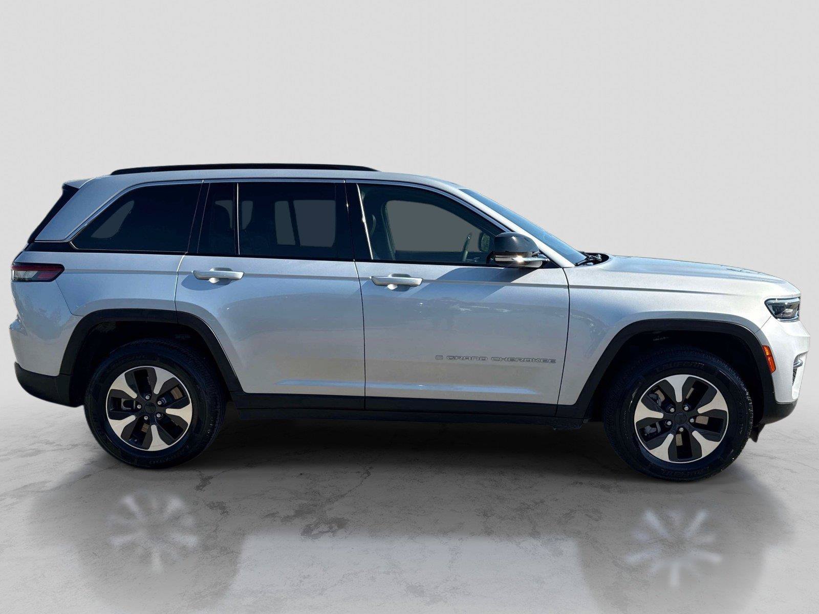 Certified 2024 Jeep Grand Cherokee Limited 4xe AWD/4WD image 4