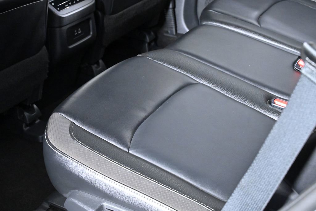 Certified 2024 Nissan Pathfinder SL image 25