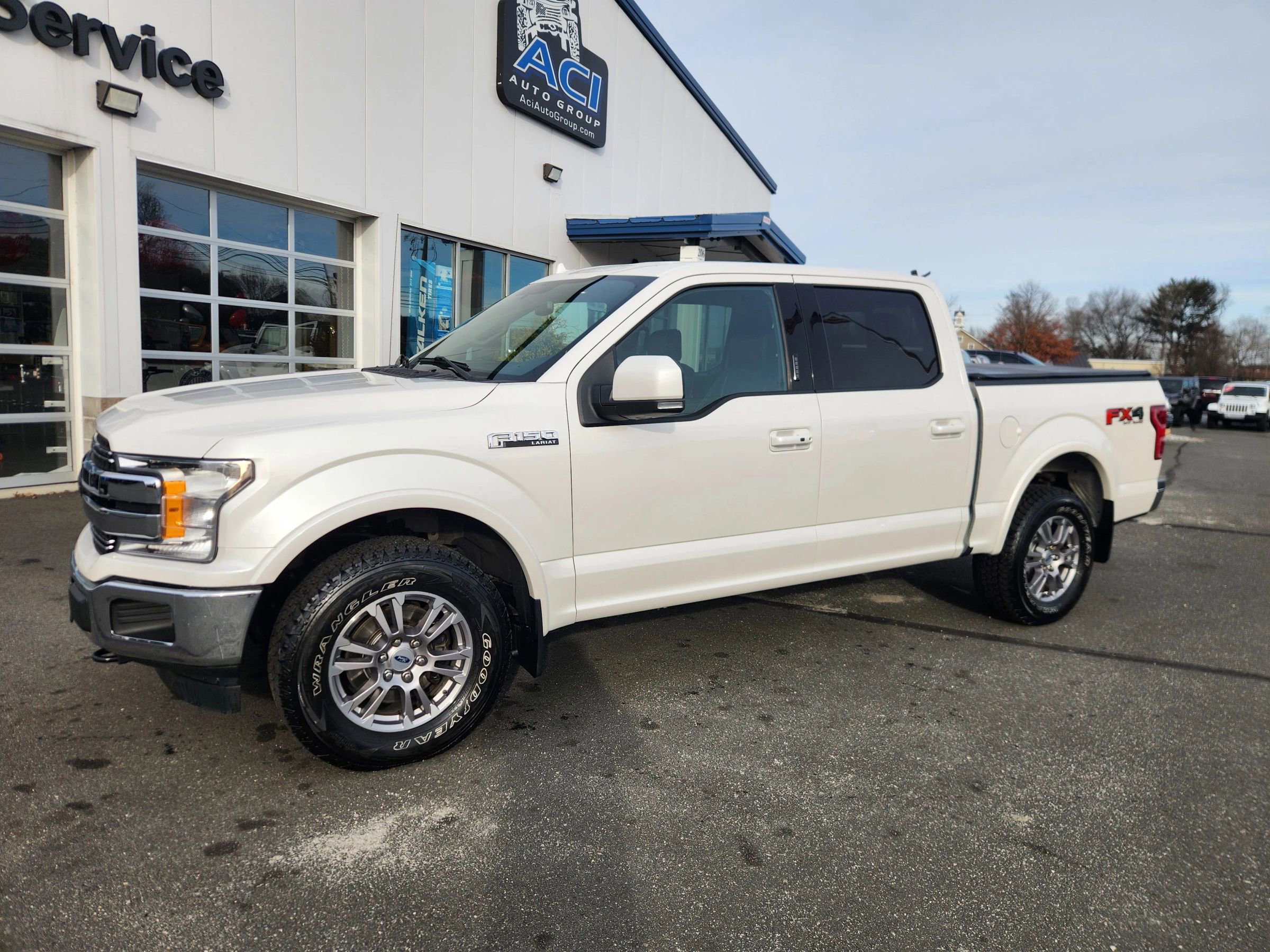 Used 2018 Ford F150 Lariat w/ FX4 Off-Road Package AWD/4WD image 7