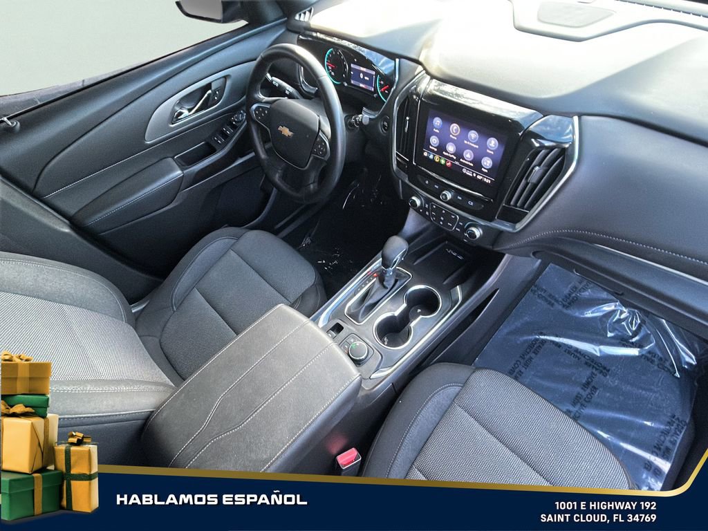 Used 2023 Chevrolet Traverse LT image 27