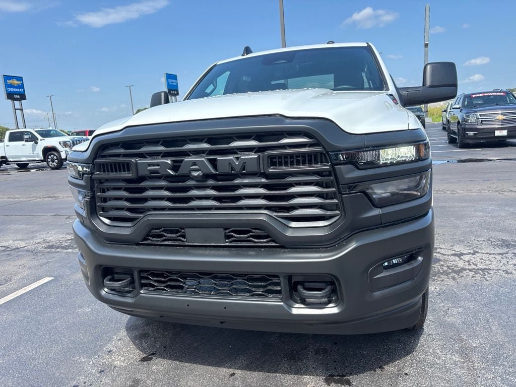 New 2026 RAM 2500 Tradesman AWD/4WD image 5