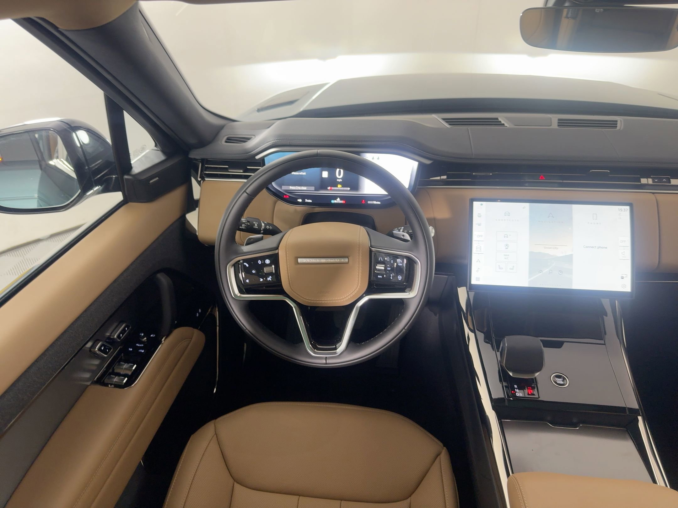 New 2025 Land Rover Range Rover Sport SE image 25