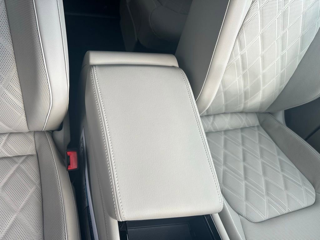 New 2026 Volkswagen Atlas SEL Premium R-Line image 40