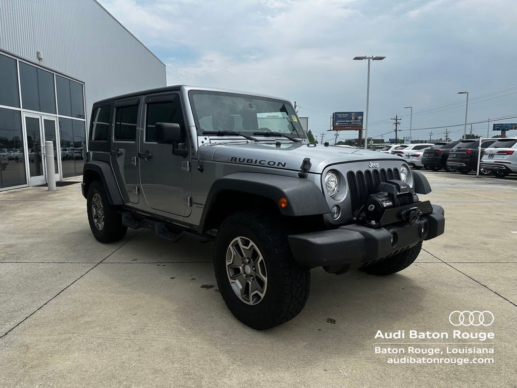 Used 2018 Jeep Wrangler Unlimited Rubicon w/ Connectivity Group AWD/4WD image 3