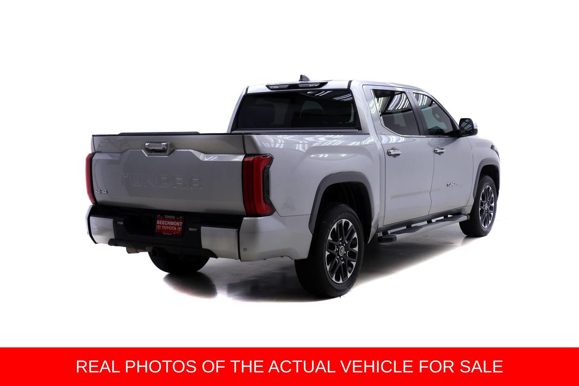 Used 2024 Toyota Tundra Limited w/ Power Package AWD/4WD image 2