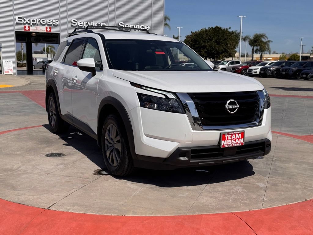 New 2025 Nissan Pathfinder SV video 2