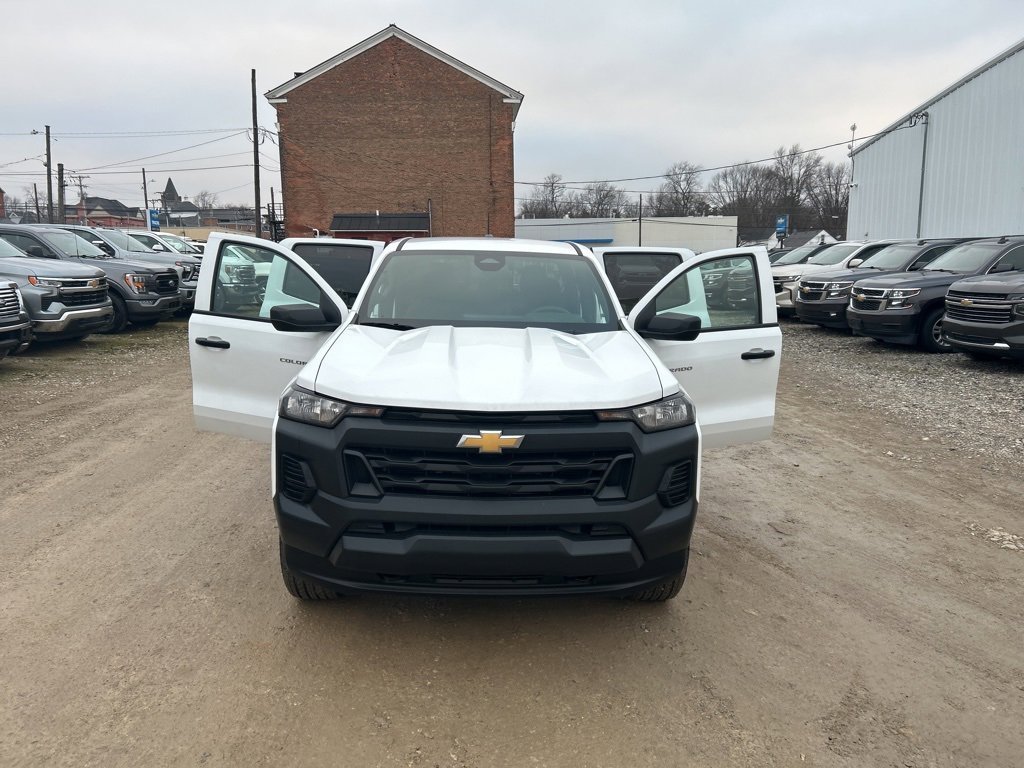 Used 2025 Chevrolet Colorado W/T image 27