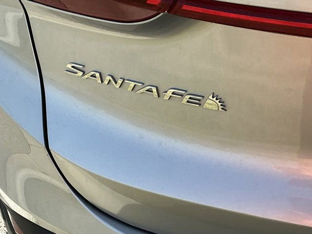 Used 2023 Hyundai Santa Fe SEL w/ Cargo Package image 9