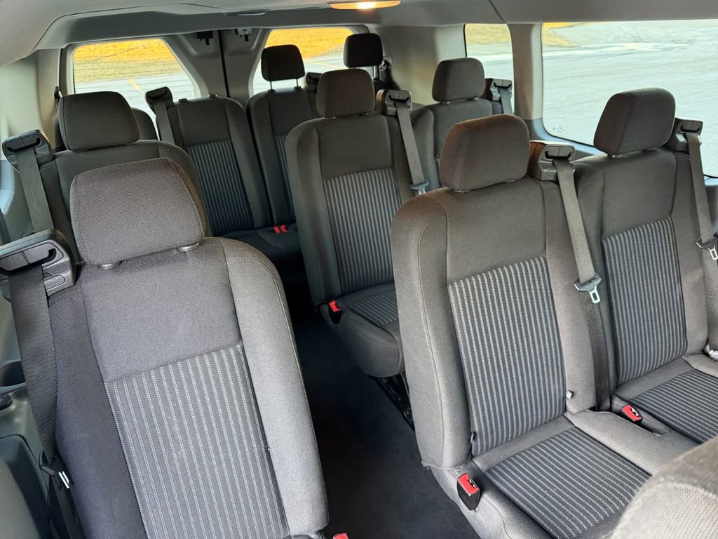 Used 2016 Ford Transit 350 XL image 31