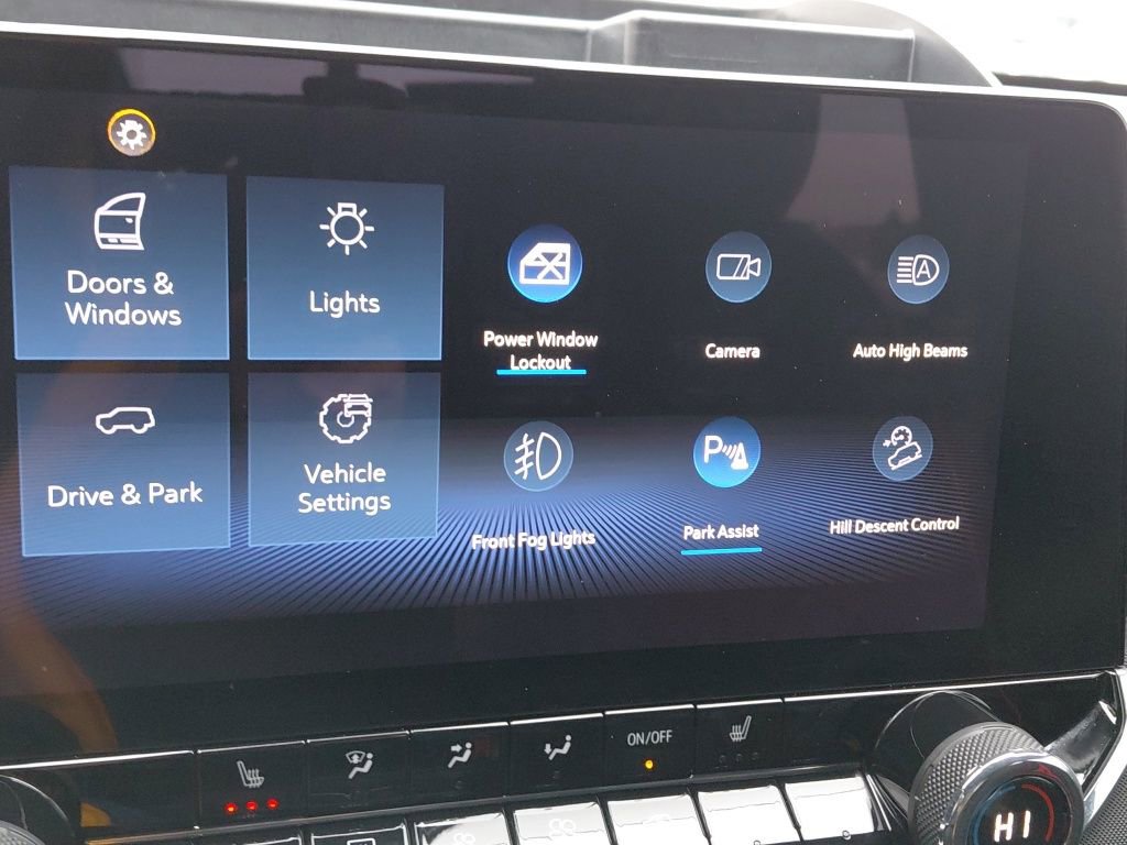 Used 2023 Chevrolet Colorado Z71 w/ Z71 Convenience Package 2 image 45