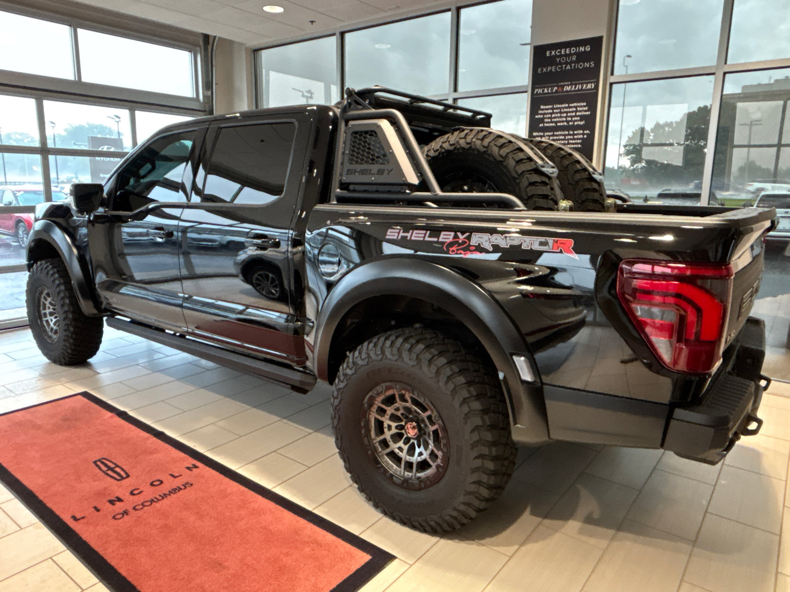 Used 2025 Ford F150 Raptor w/ Equipment Group 803A Raptor R AWD/4WD image 6