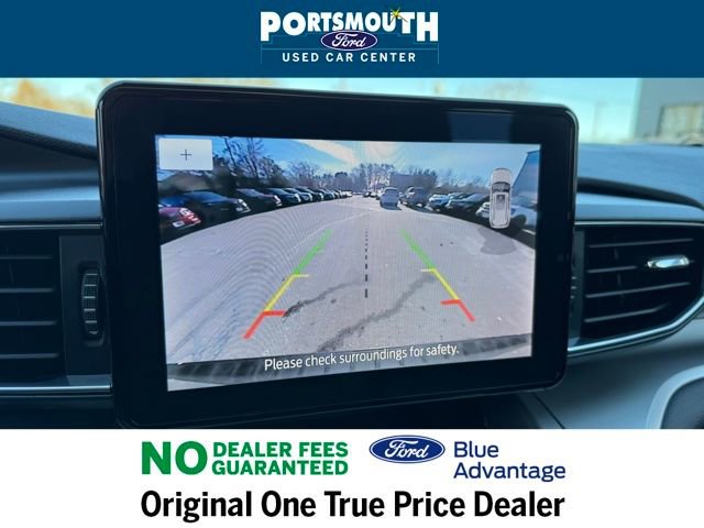 Used 2022 Ford Explorer XLT w/ Equipment Group 202A image 13