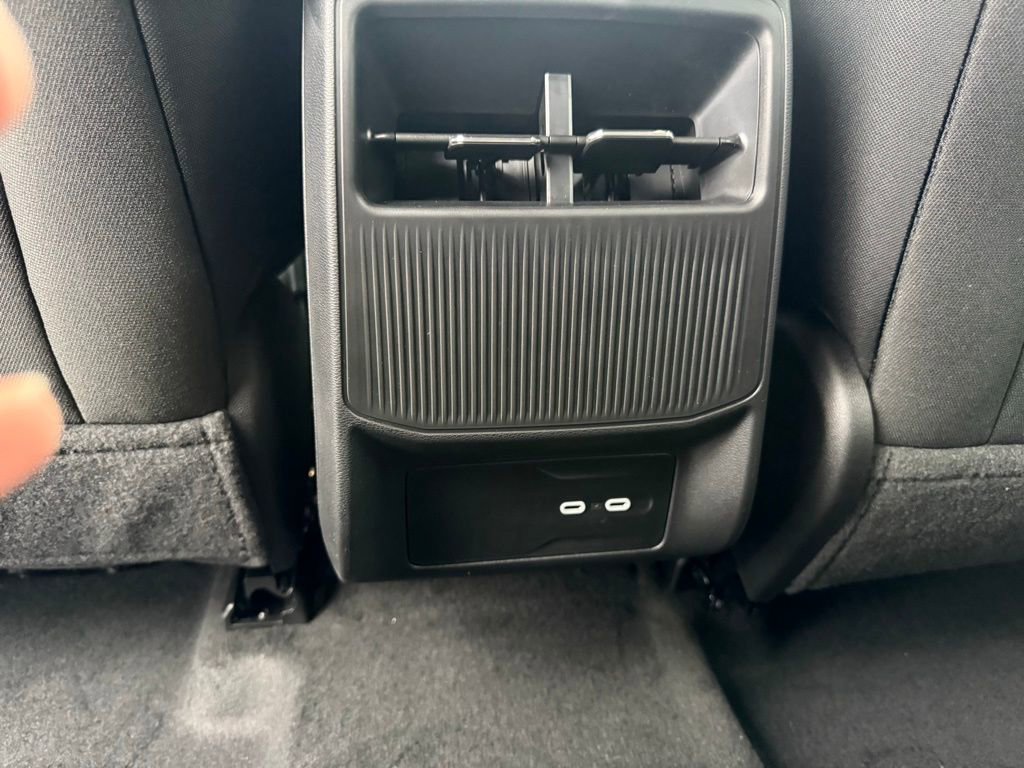 New 2026 Jeep Cherokee Laredo image 27