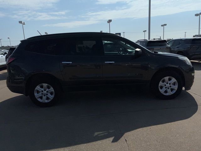 Used 2015 Chevrolet Traverse LS FWD image 4