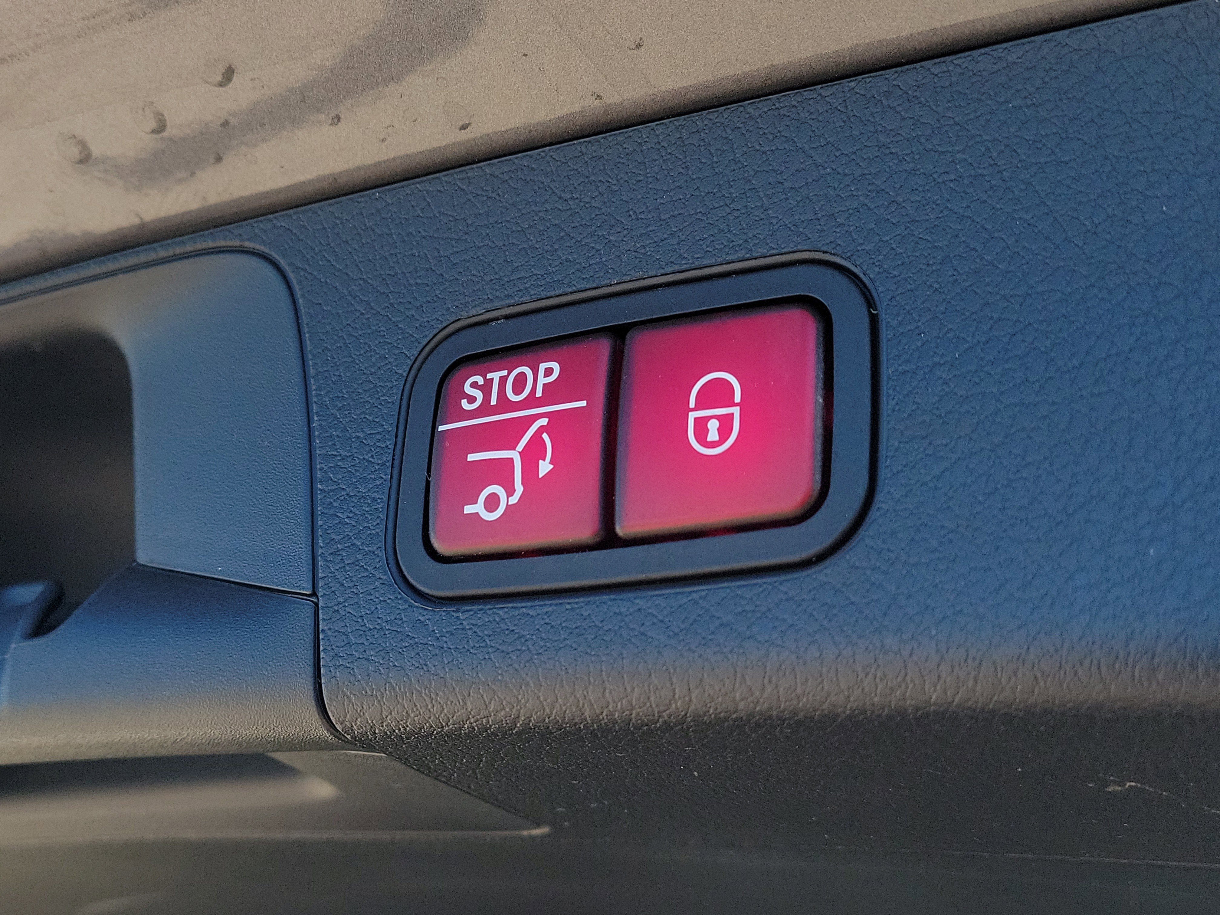 Certified 2021 Mercedes-Benz GLB 250 4MATIC image 10