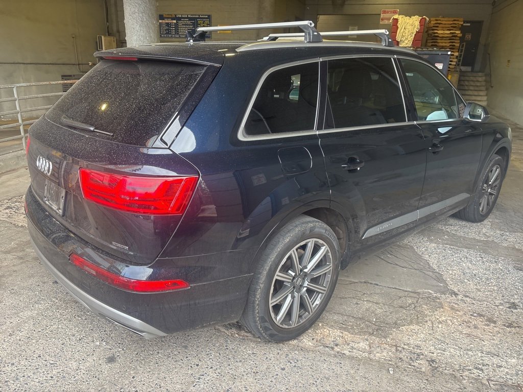 Used 2017 Audi Q7 2.0T Premium Plus image 3