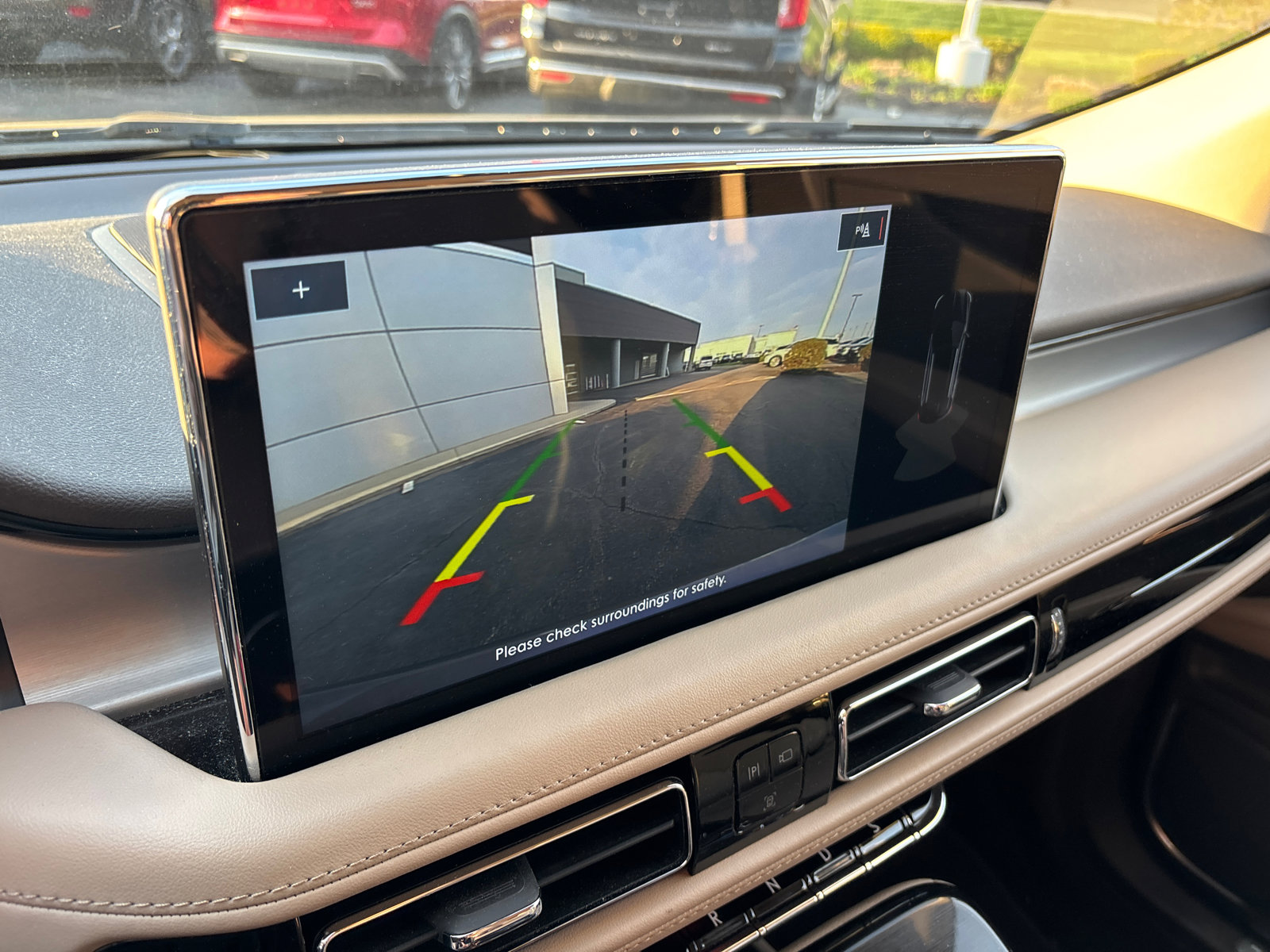 Certified 2022 Lincoln Nautilus AWD w/ Premium Package image 20