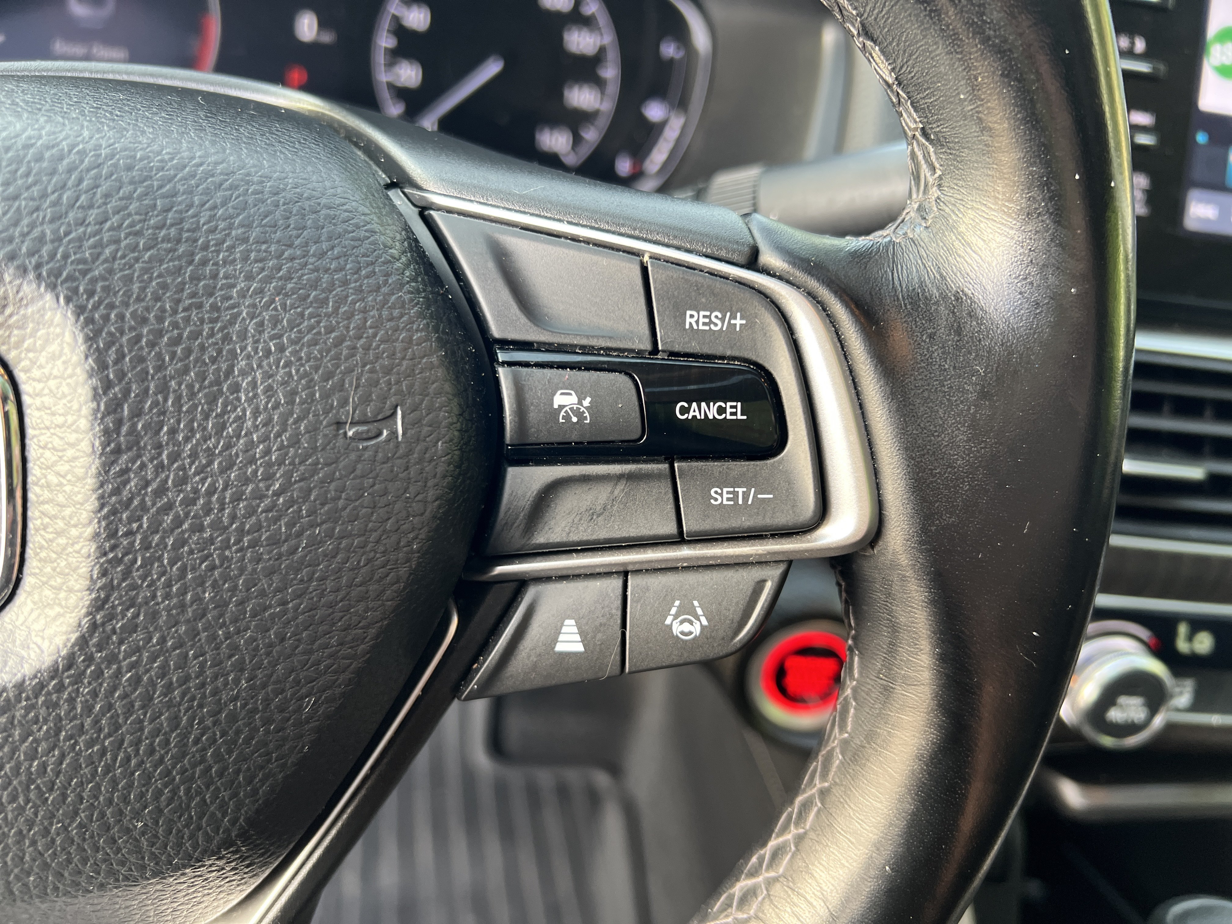 Used 2021 Honda Accord EX-L image 18