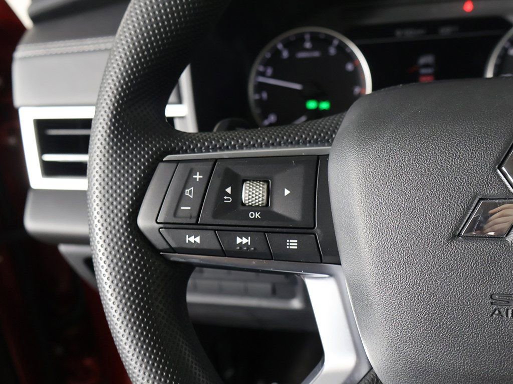 New 2026 Mitsubishi Outlander ES AWD/4WD image 42
