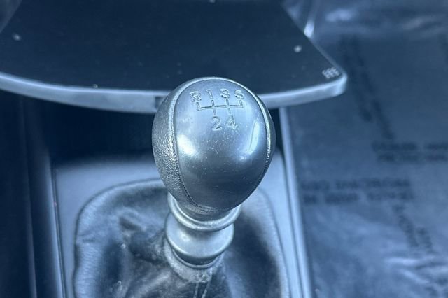 Used 2010 Hyundai Elantra GLS image 22