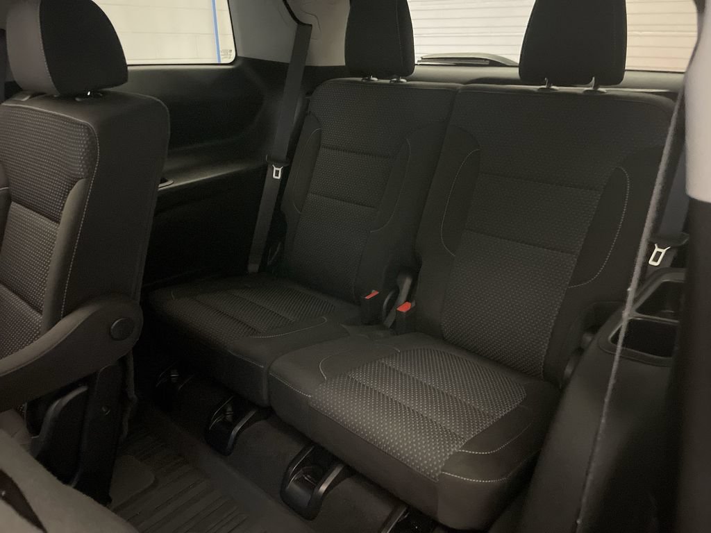 Used 2023 GMC Acadia SLE w/ Elevation Edition FWD image 29