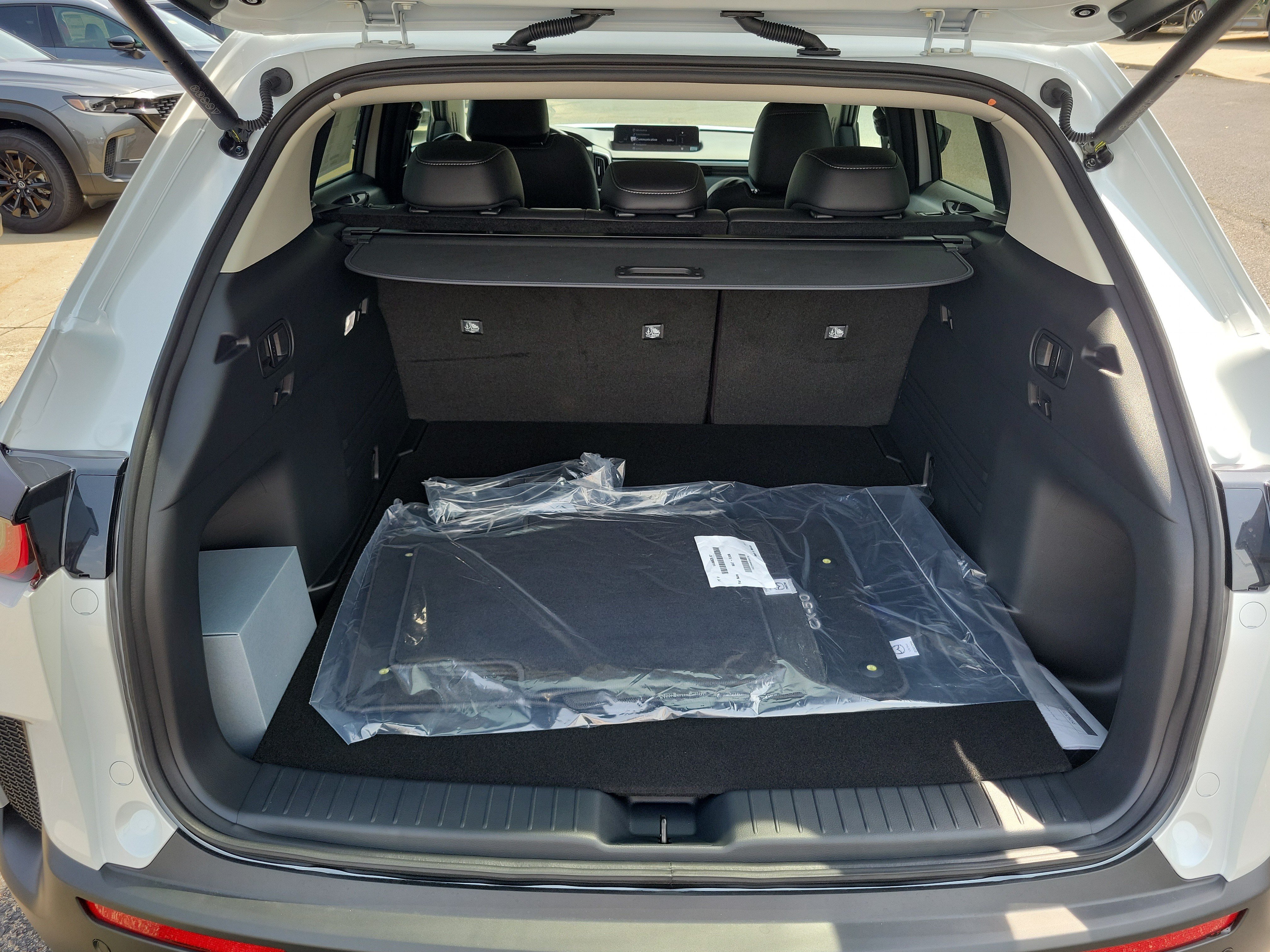 New 2026 MAZDA CX-50 AWD 2.5 S w/ Cargo Package image 9