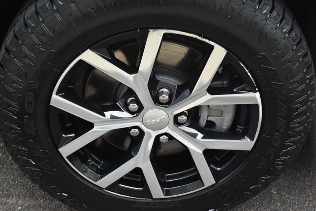 Used 2025 Jeep Grand Cherokee L Limited image 58