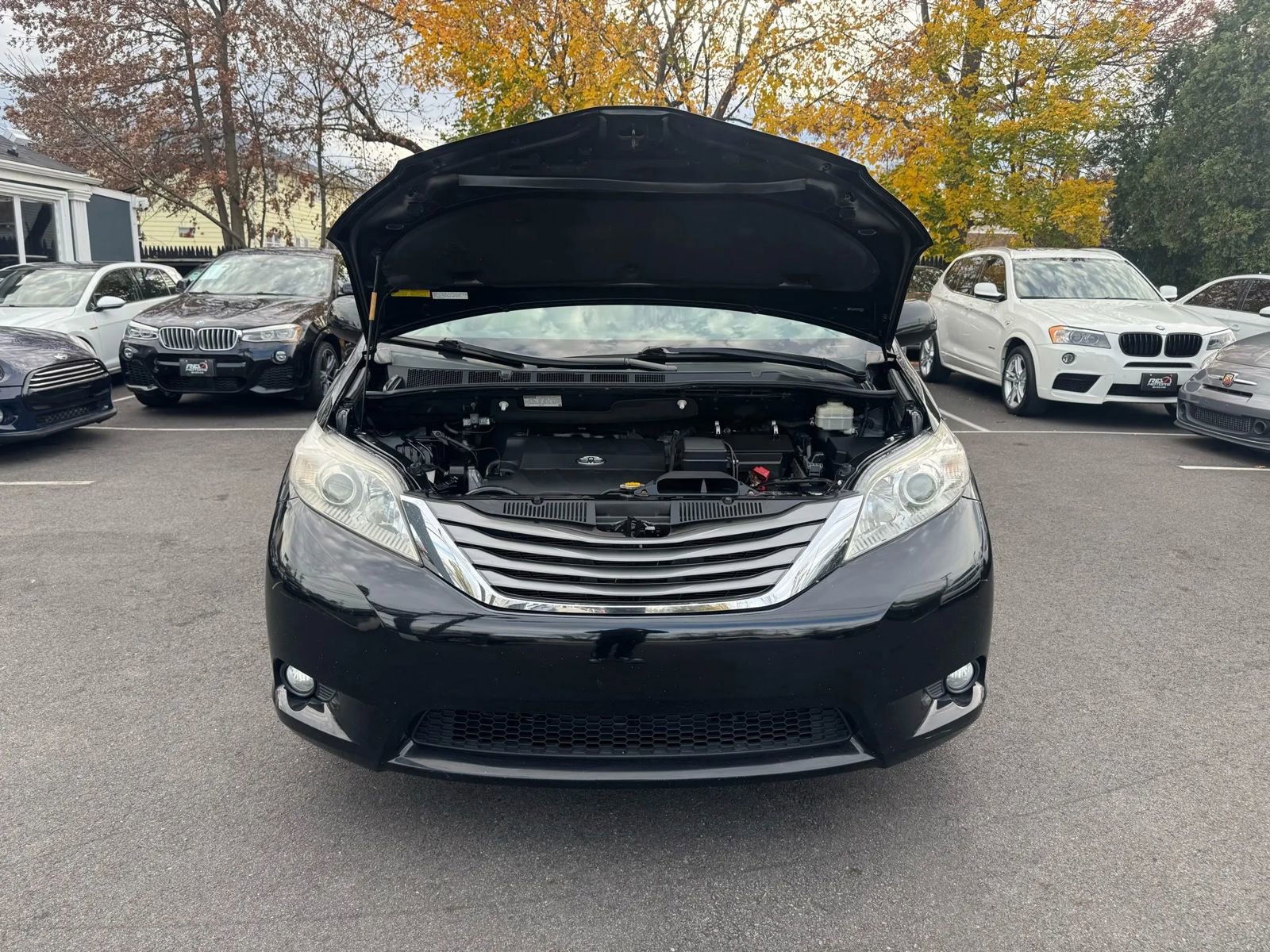 Used 2013 Toyota Sienna Limited image 46