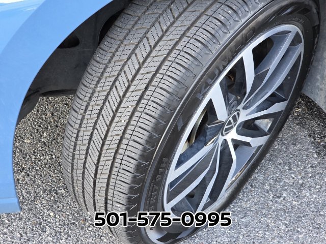 Used 2025 Volkswagen Jetta SE FWD image 21