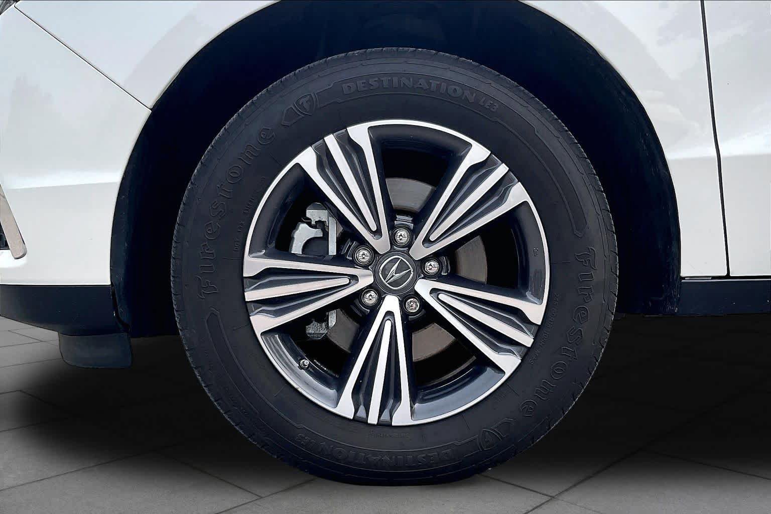 Used 2018 Acura MDX SH-AWD image 10