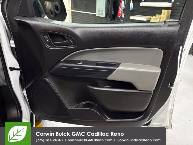 Used 2018 GMC Canyon 4x4 Extended Cab w/ Convenience Package image 15