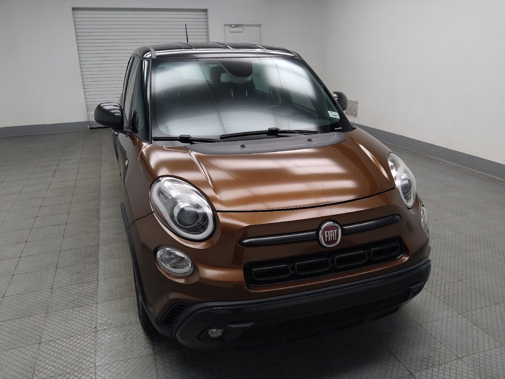 Used 2020 FIAT 500L Trekking w/ Popular Equipment Group FWD image 14