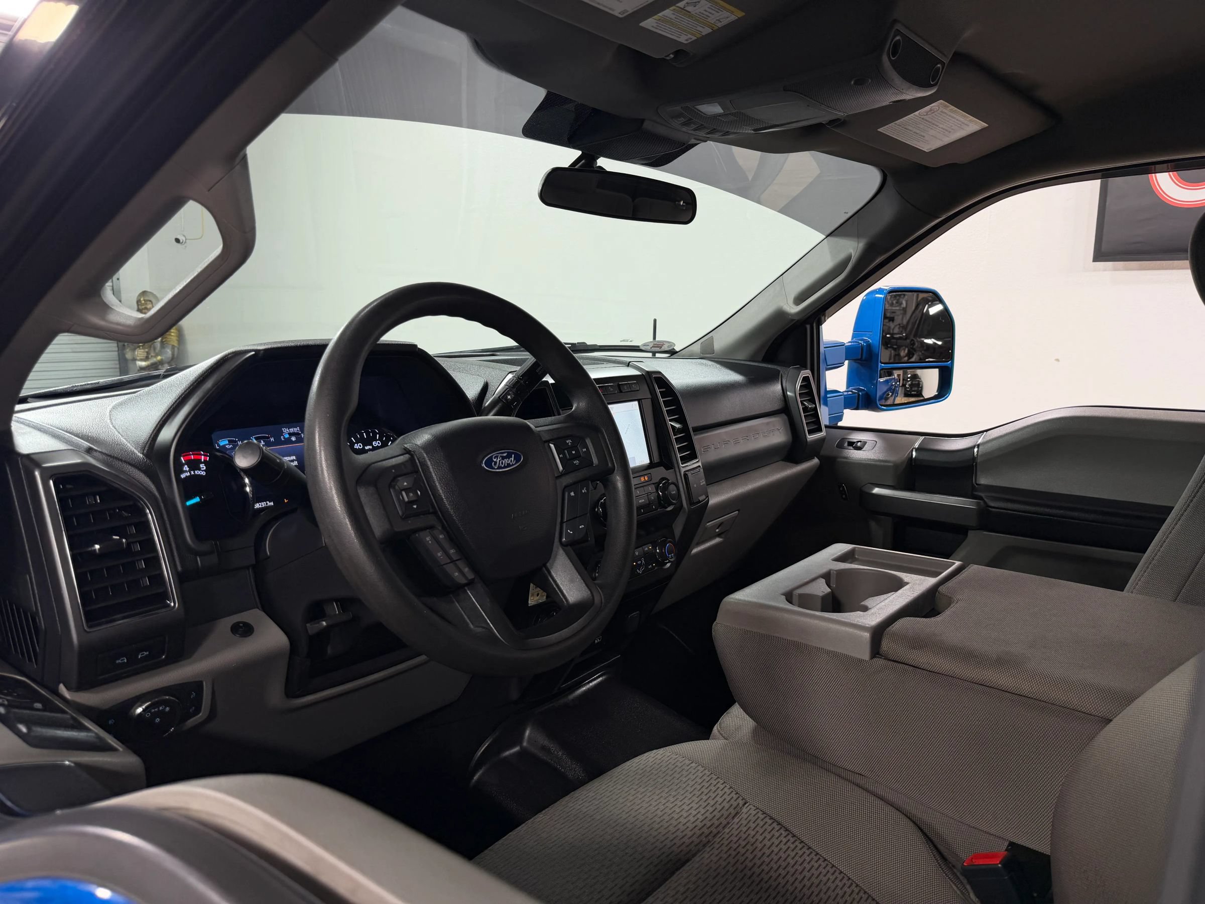Used 2020 Ford F250 XLT w/ Tremor Off-Road Package AWD/4WD image 14